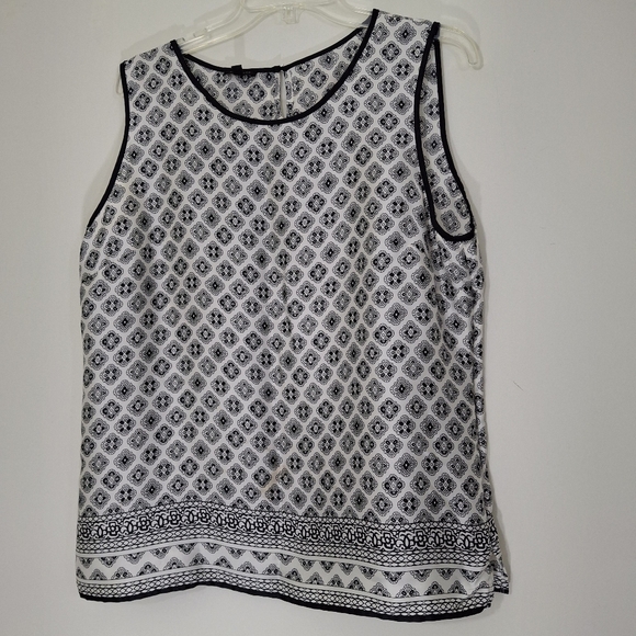 Talbots Tops - Talbots Black and White Geometric Sleeveless Blouse, Size Large